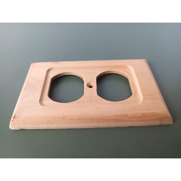 Raw Wood Single Outlet Cover Plate Metal Reinforcement Old New Stock - Picture 7 of 10